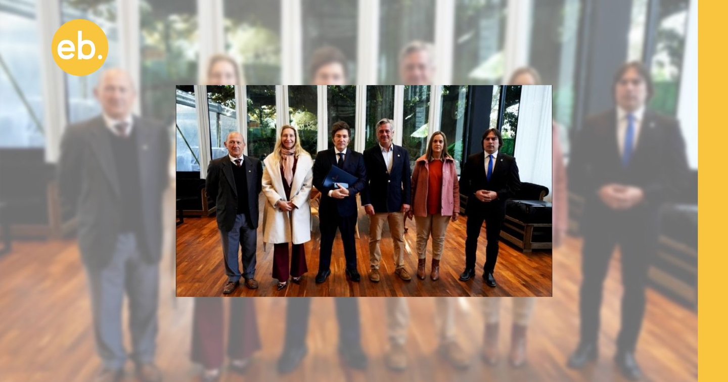 Milei, con el venadense Carlos Castagnani, prometió bajar las retenciones